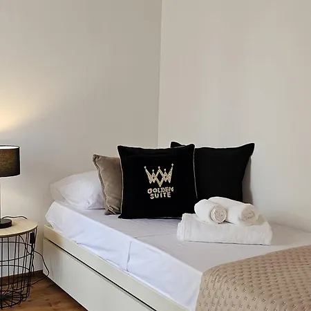 The Romantic Dependance In Luxury Torri Del Benaco